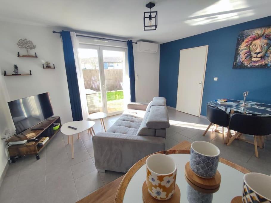 Ferienwohnung T2 Avec Jardin Proche Aeroport, Airbus, Meet Daux Exterior foto